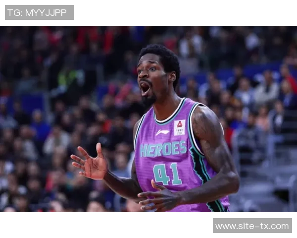 斯普利特强调主动性的重要性将根据球员表现调整轮换策略