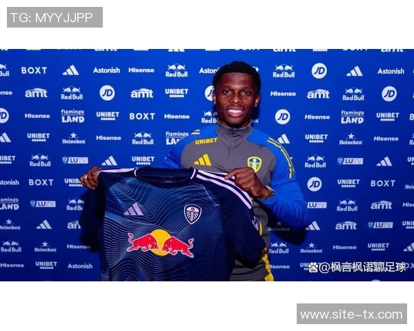 曼联客场对阵利兹联首发阵容公布多名主力缺阵新援首次登场